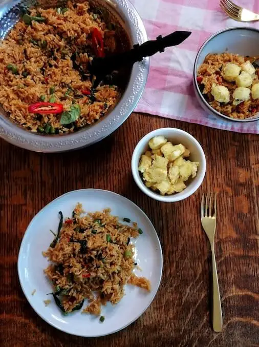 Authentic Vegan Thai Fried Rice in 10 Minutes - Yummyble