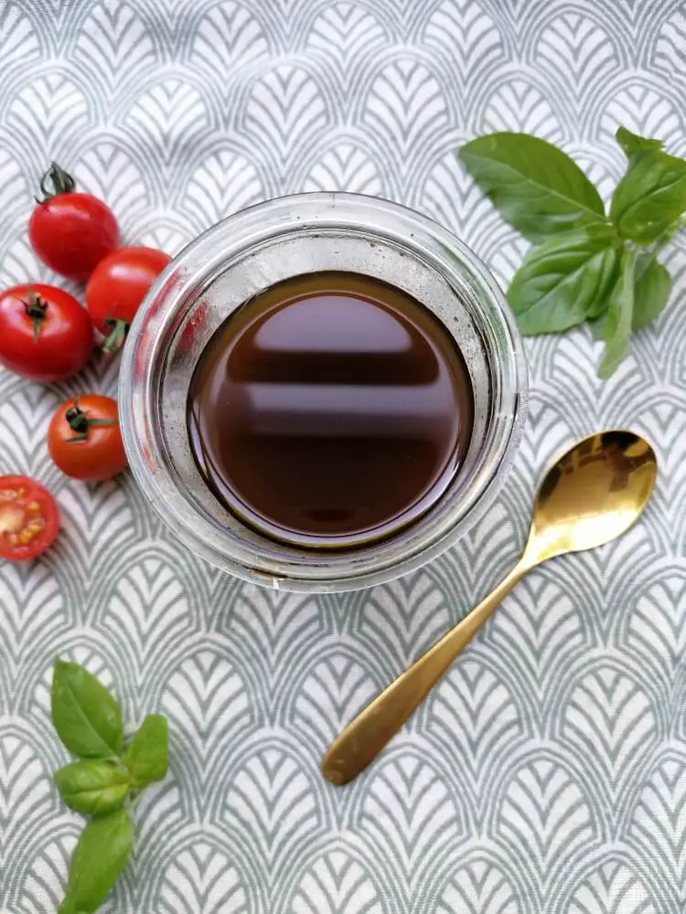 Make This Low FODMAP Italian Dressing (3 Ingredient Recipe)