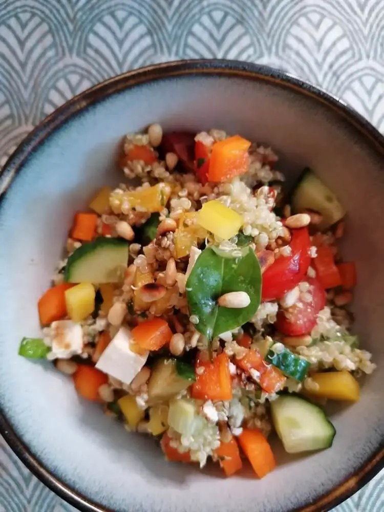 Amazing Low FODMAP Quinoa Salad in 15 Minutes! Yummyble